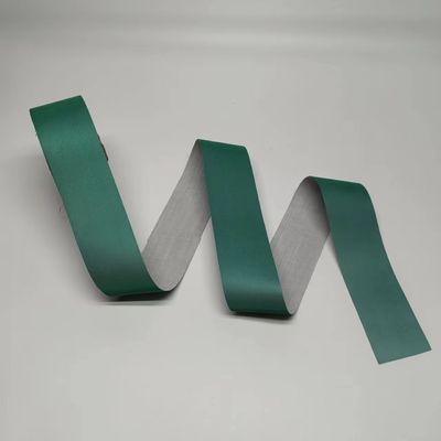 الفضة البوليستر التافيتا النسيج العاكس اللاصق المفعول بالحرارة 500 Cd/lux.m2