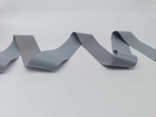 شريط نسيج عاكس عالي الرؤية للملابس الصناعية والسلامة